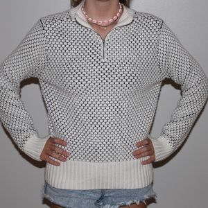 ADORABLE banana republic Sweater